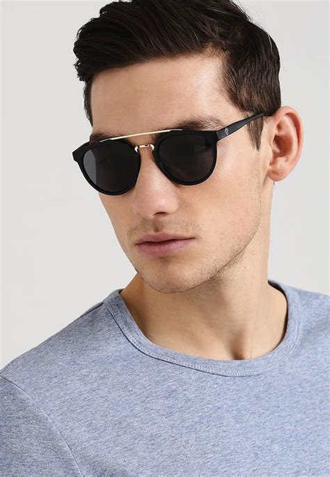 givenchy lunette de soleil homme prix|Lunettes de soleil de luxe pour Homme .